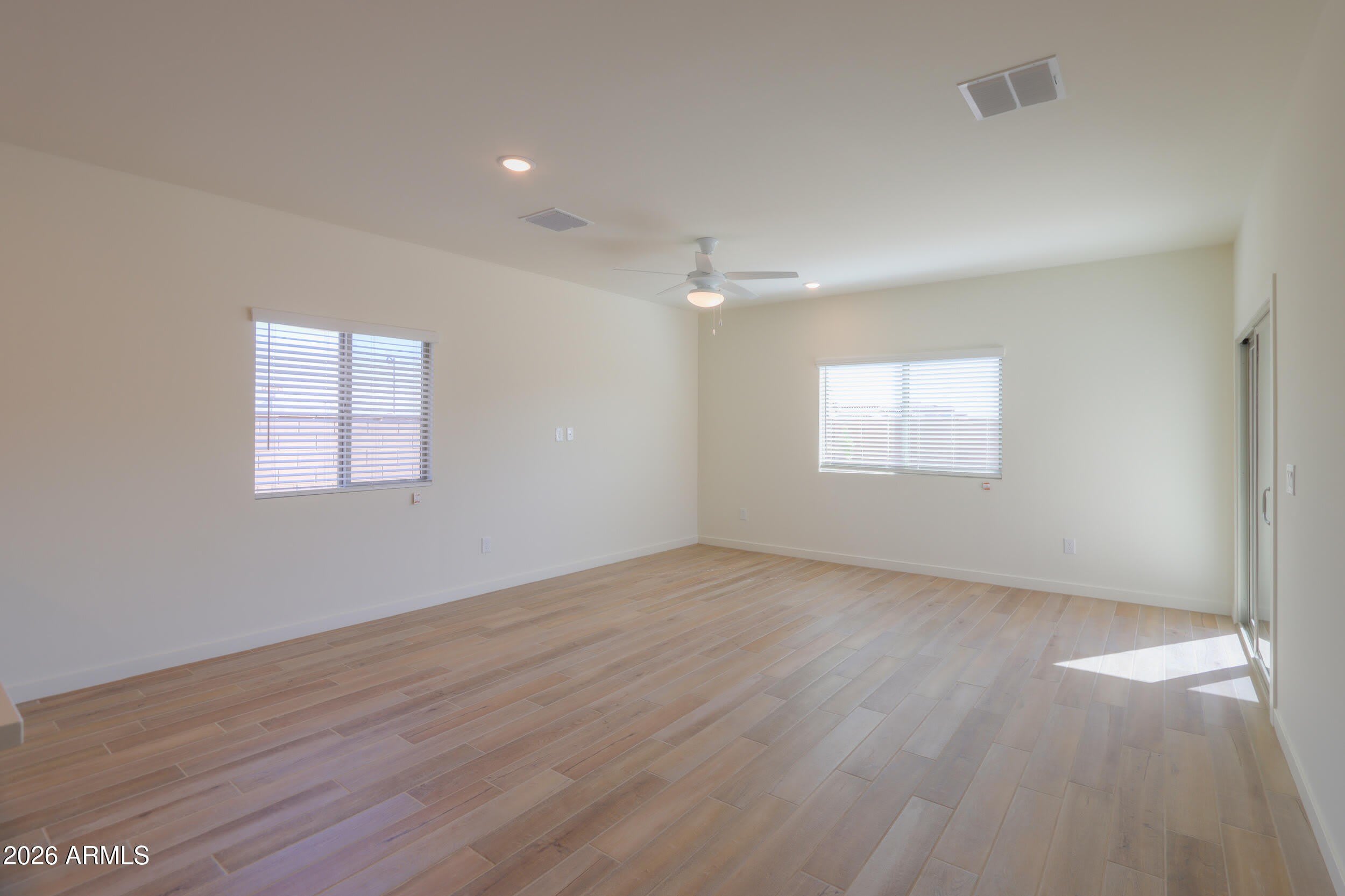 40285 W CHAMBERS Drive – photo 3