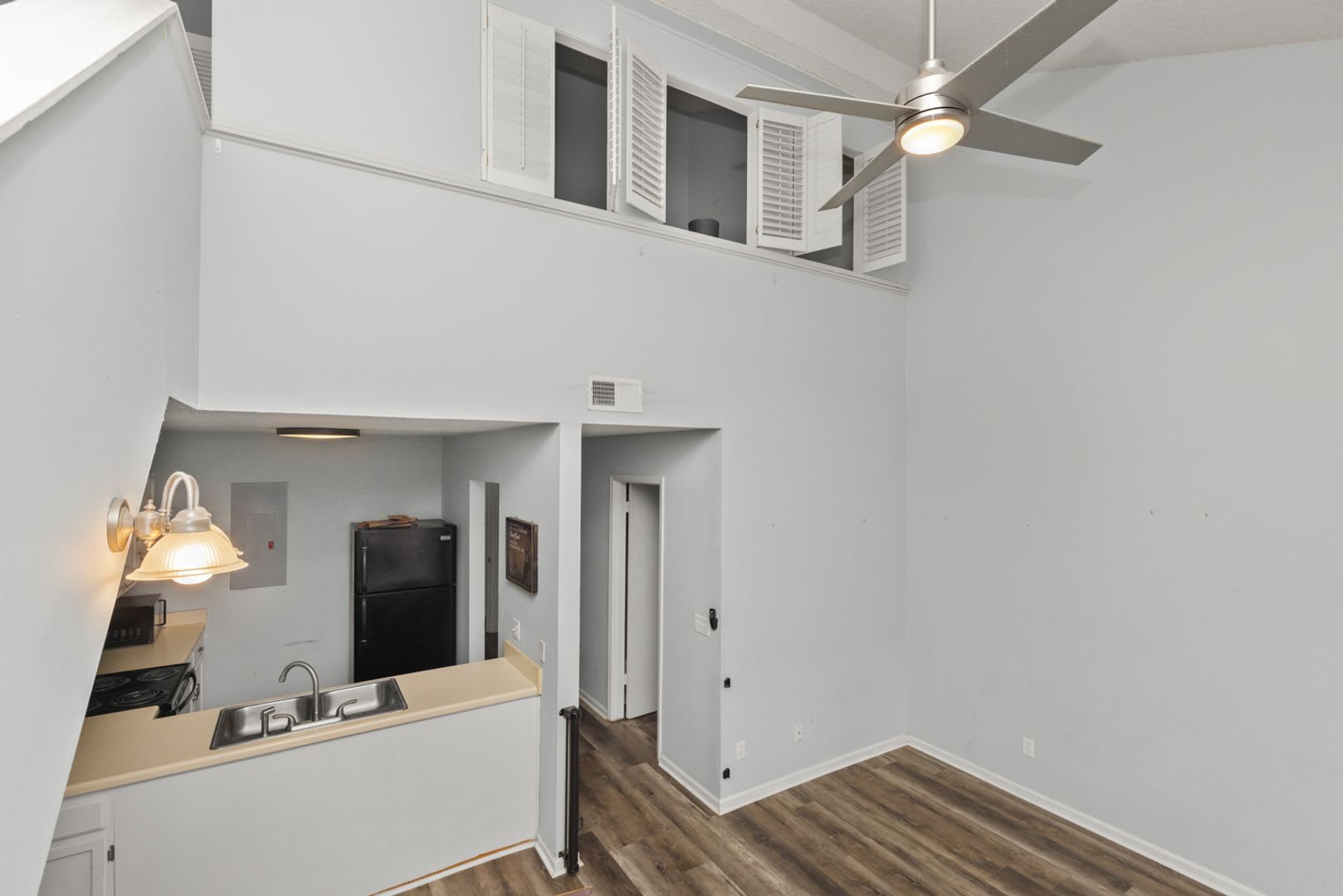 Across from Auburn Vet School! Move-In Ready 2BR/2BA Townhome in Crossland Downs – photo 5