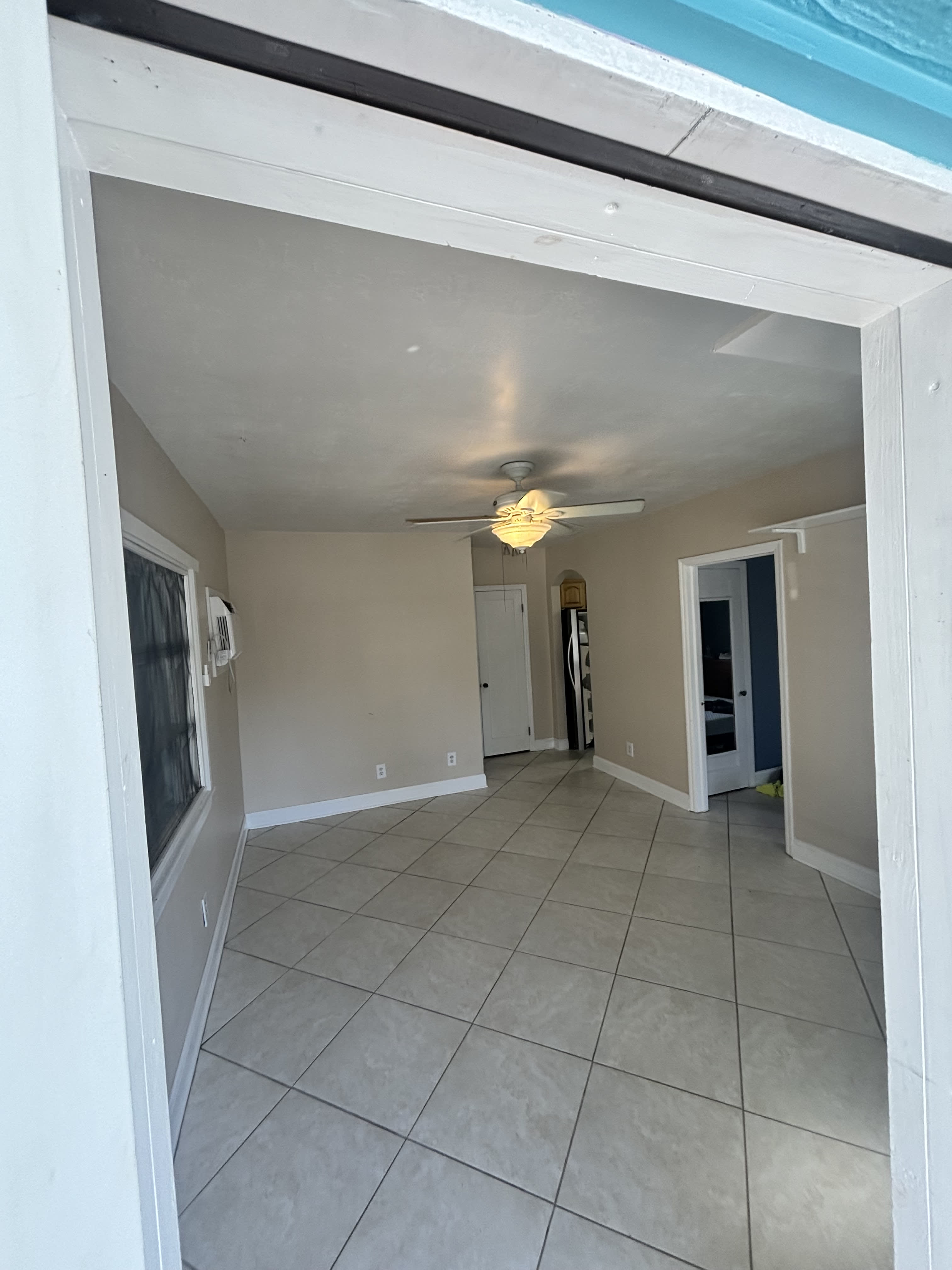 1513 Josephine St – photo 4
