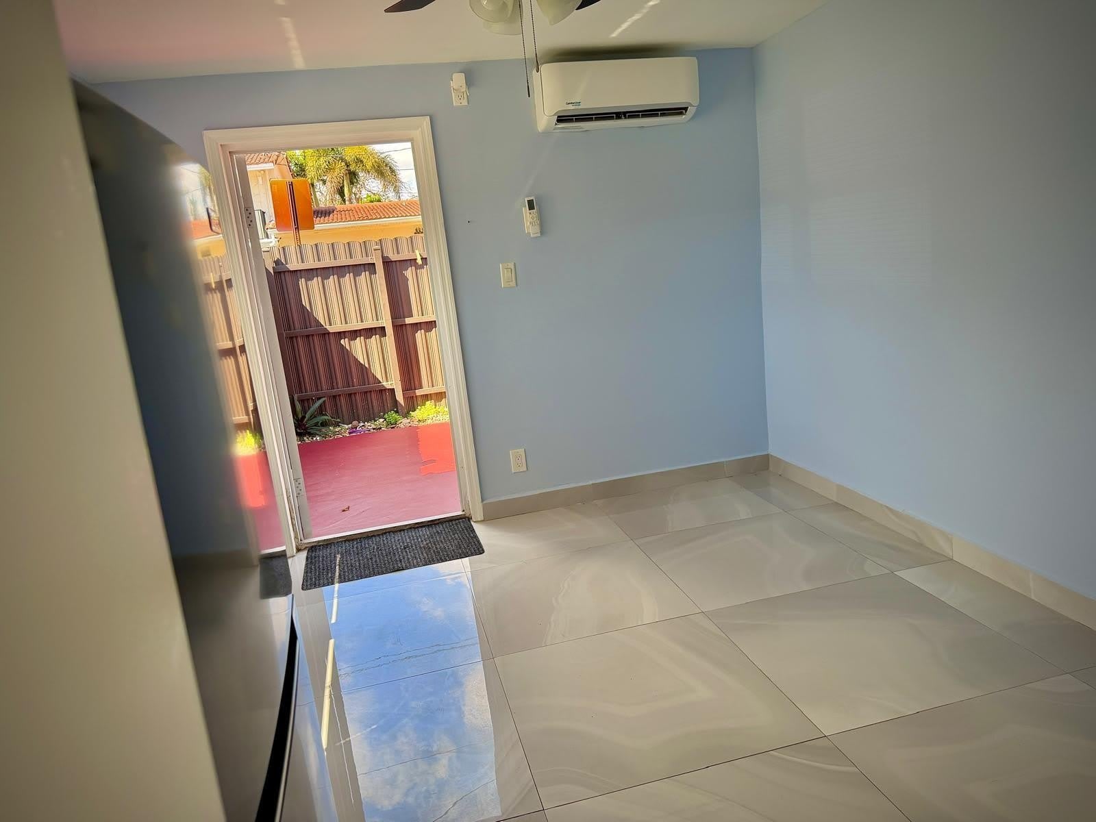 707 NE 15th Street – photo 5