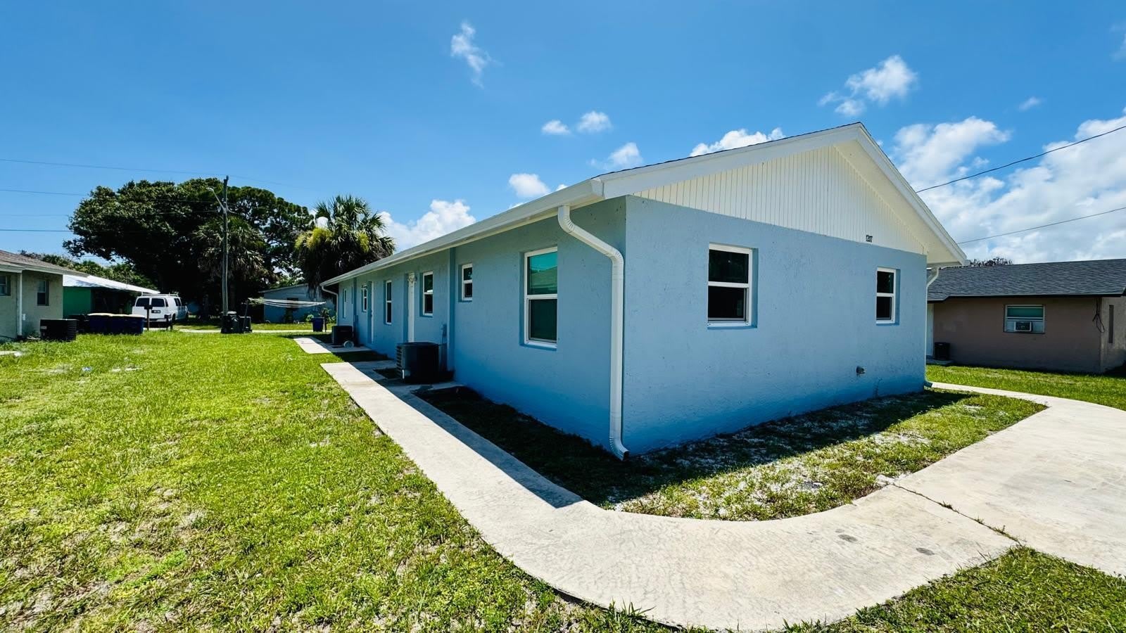 1207 Avenue K – photo 4