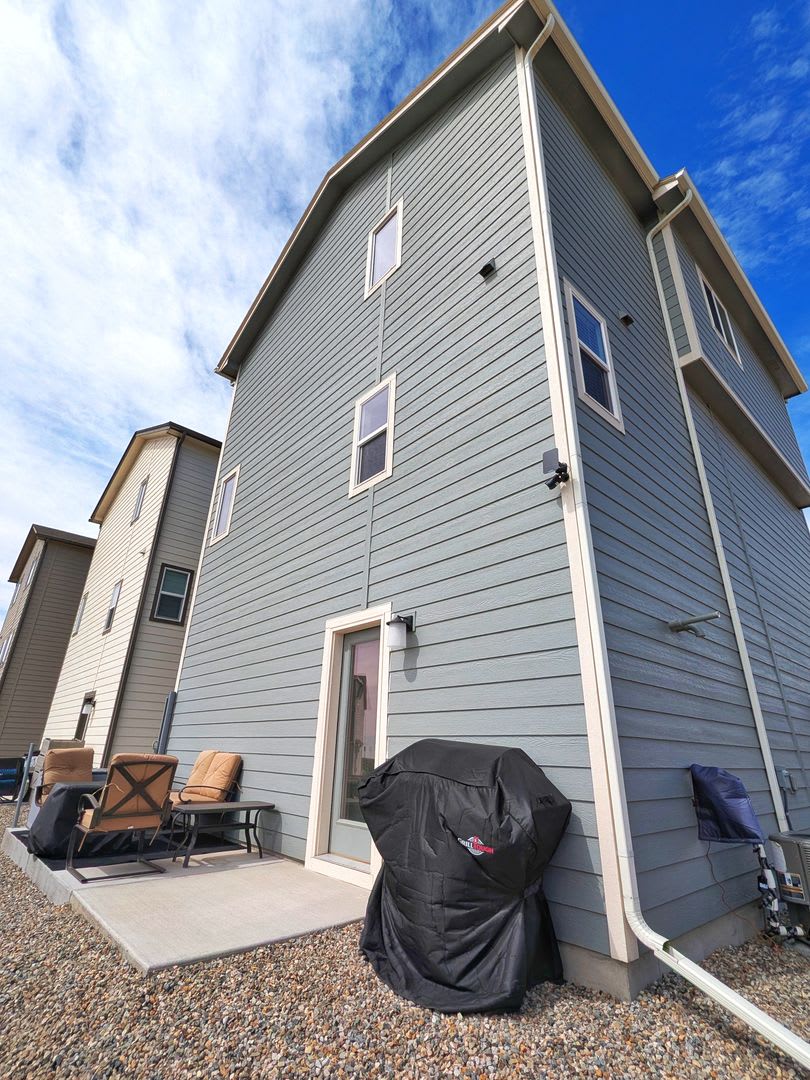 Beautiful Single Family Home – photo 2