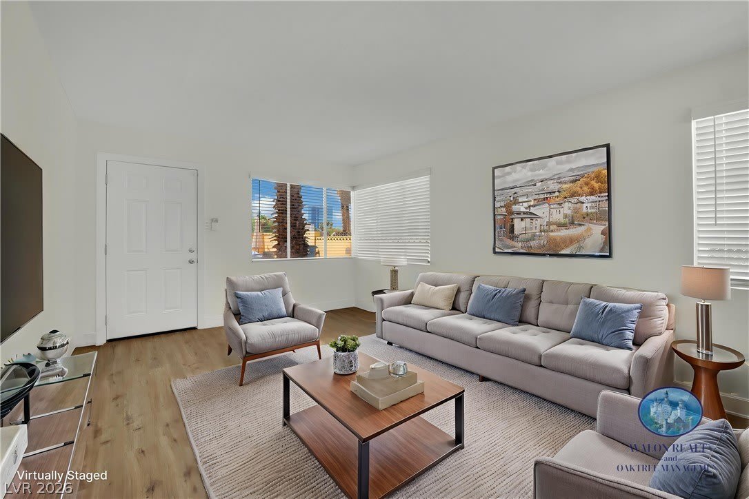 1304 Rexford St. Place – photo 5