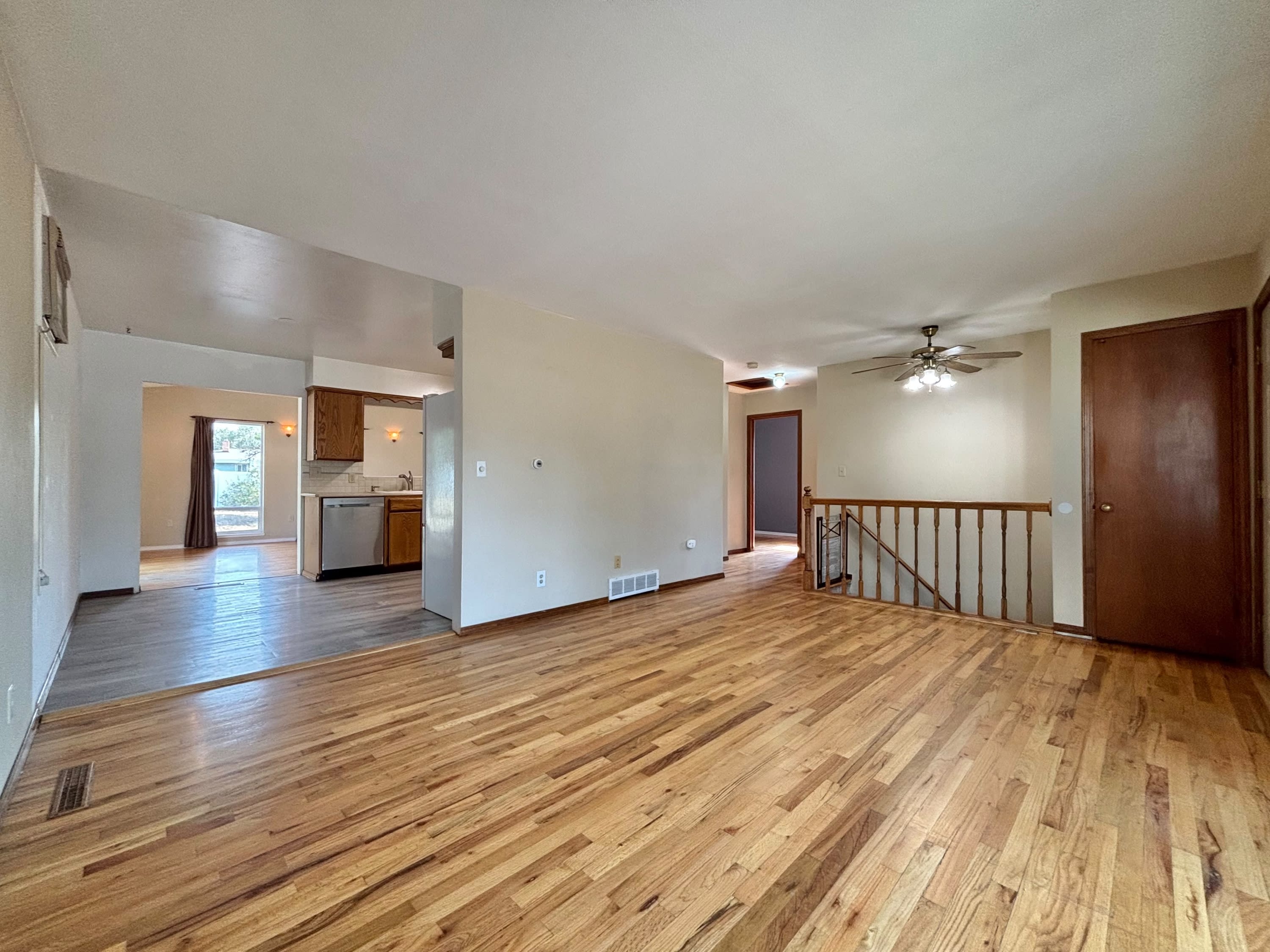 3820 East Carlisle Avenue – photo 5