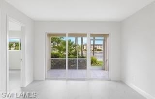 1018 Manatee Rd – photo 4