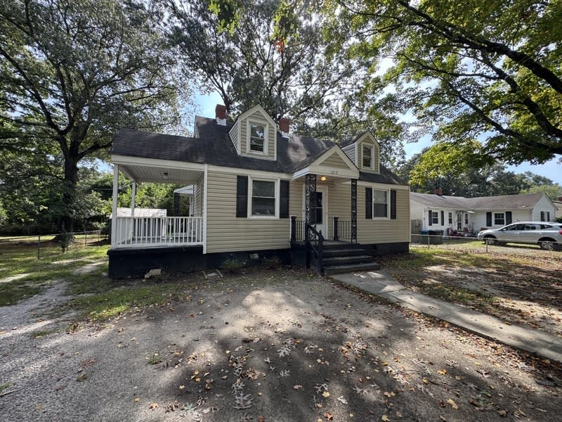 1215 Richeson Ave – photo 1