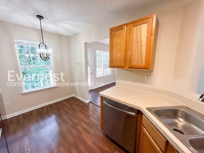 2929 Edgefield Court Southwest – photo 4