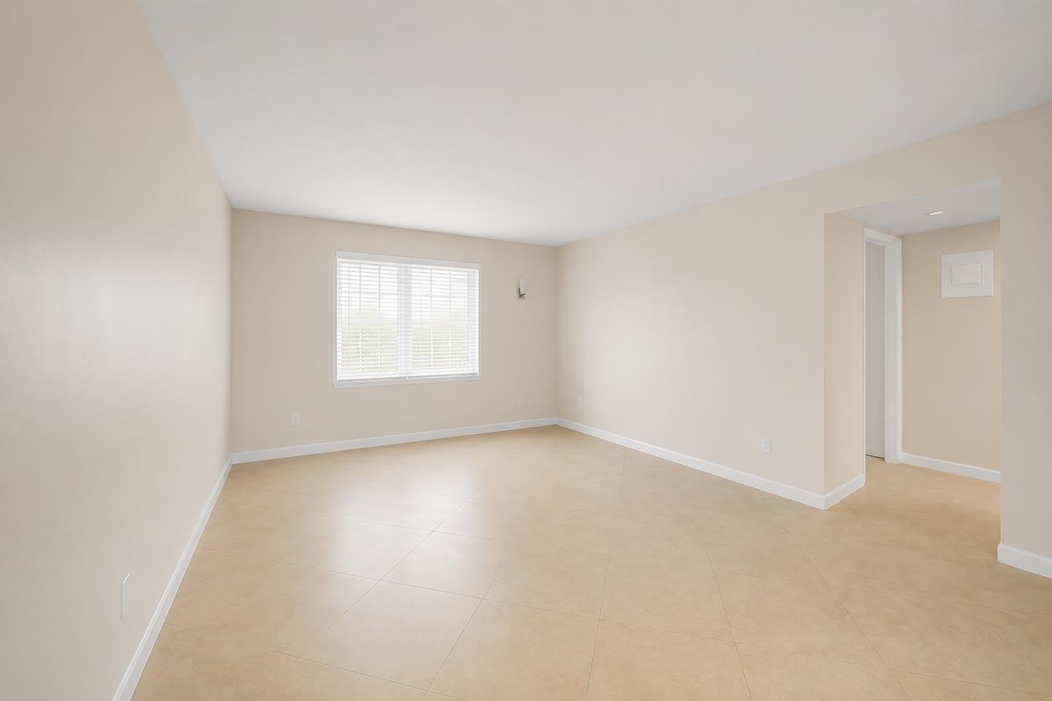 4528 SW 54th Street – photo 3