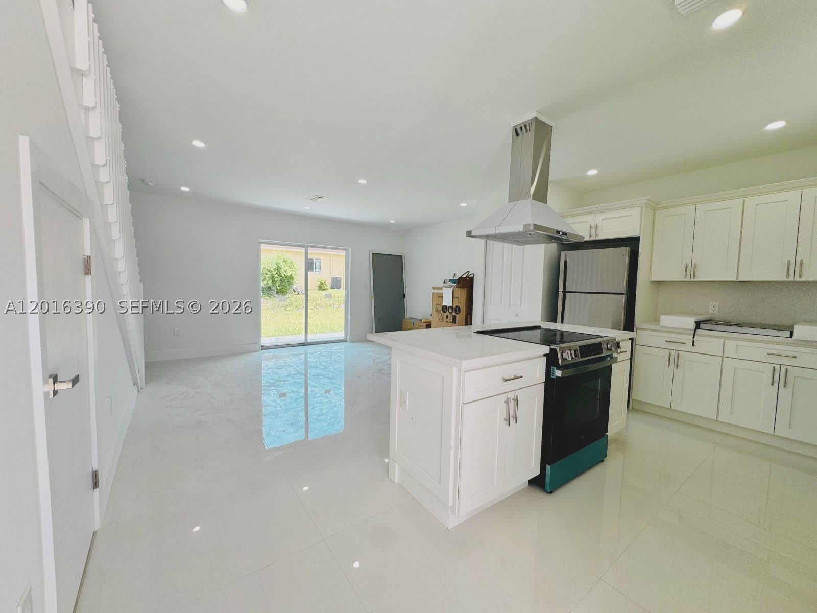 8005 Nw 14Th Ct – photo 4