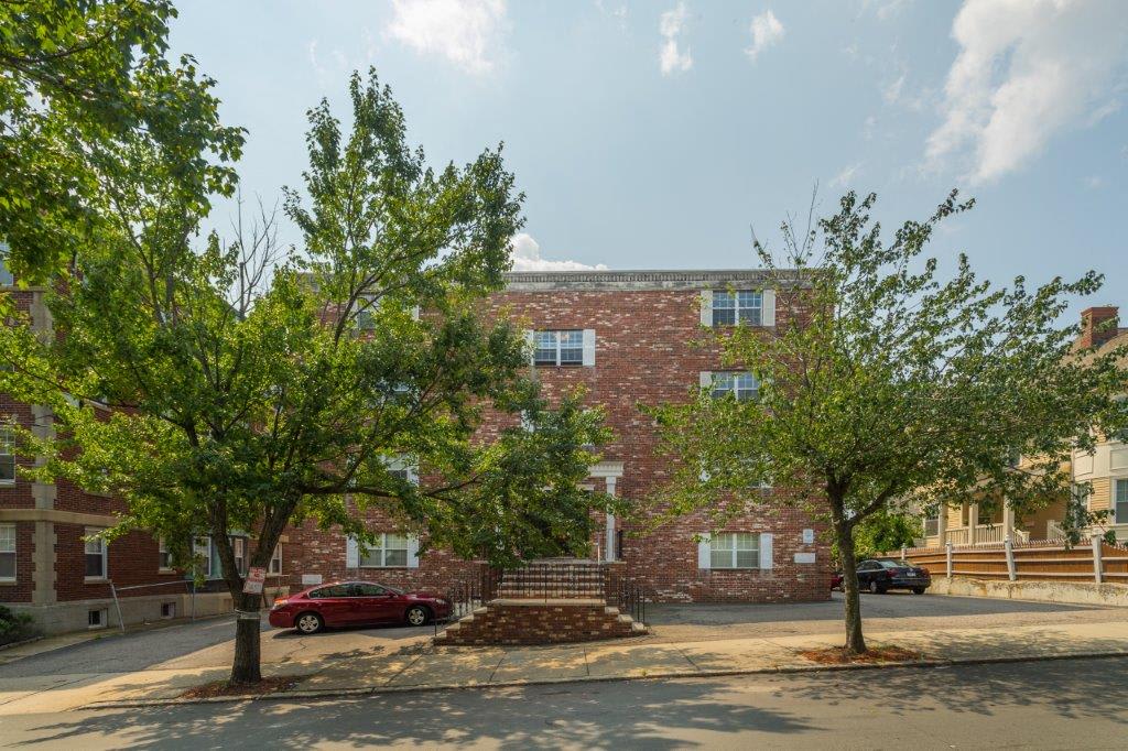 162 Summer Street – photo 2