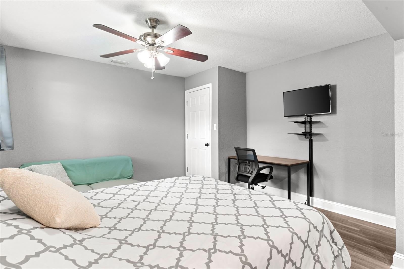 1019 SUSAN Drive – photo 4