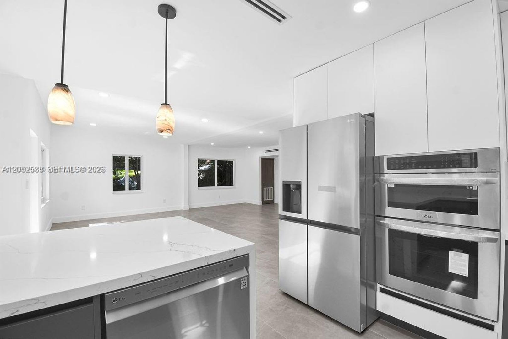 7902 SW 67th Avenue 0, South Miami, FL 33143 – photo 1