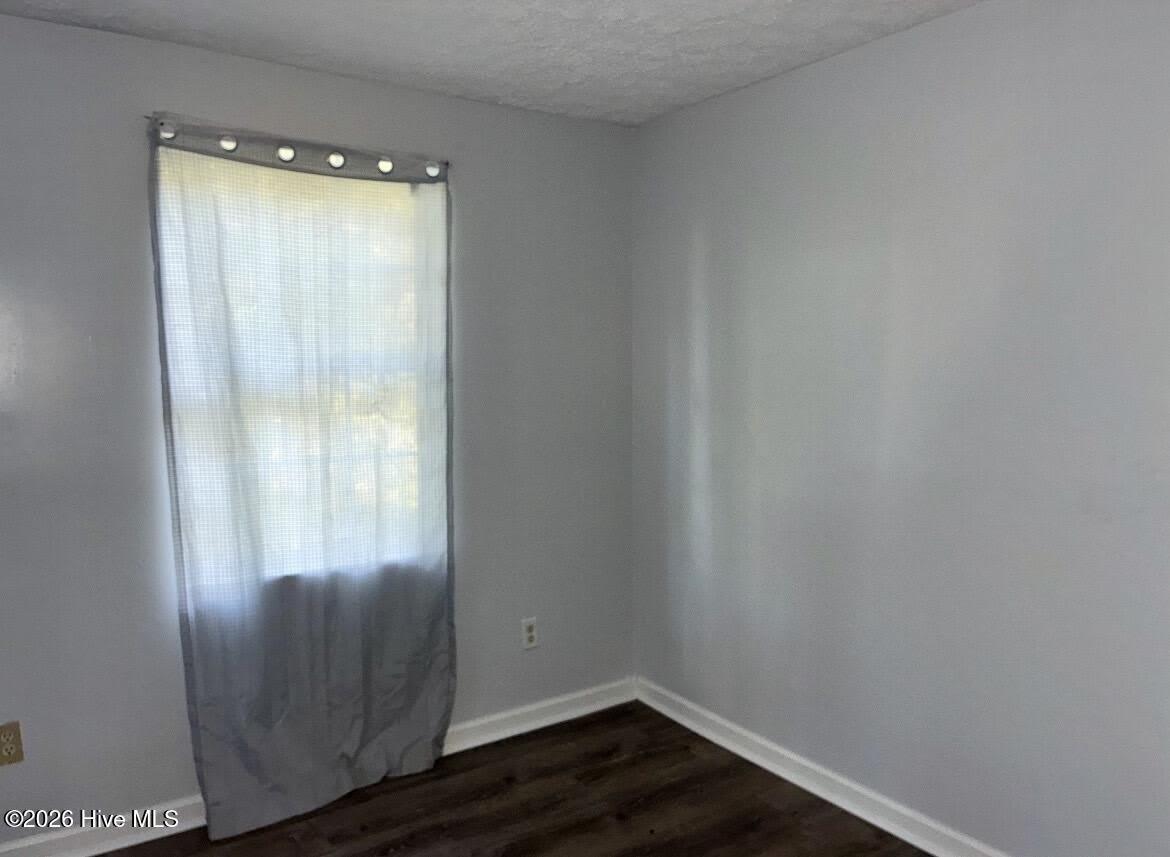 217 Robinson Street – photo 5