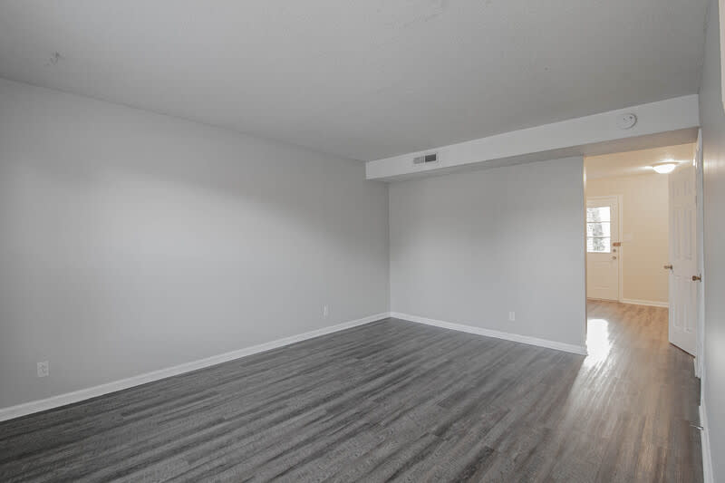 809-B Golfview Place – photo 2