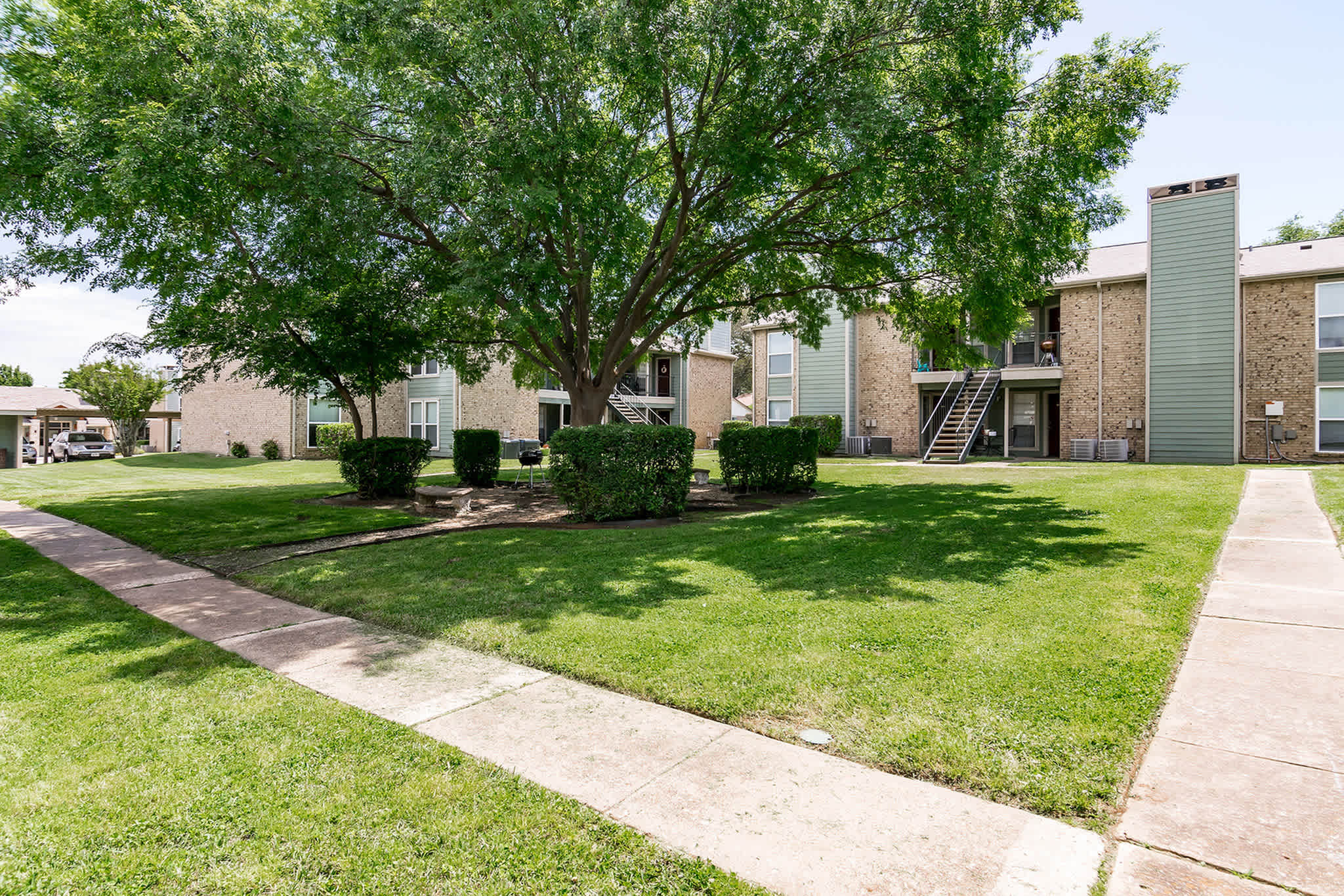Coronado North Apartments – photo 3