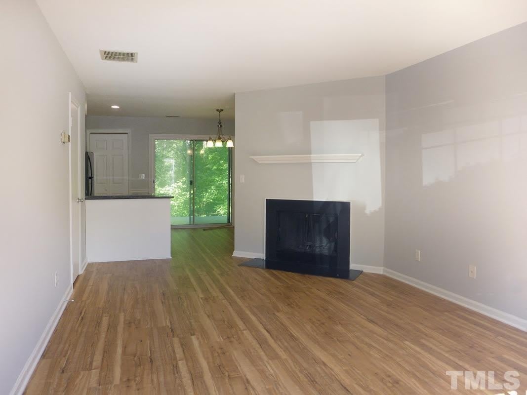 124 Marlowe Court – photo 2