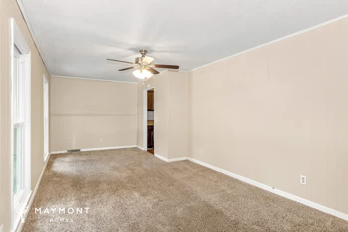 211 Kent Court – photo 4