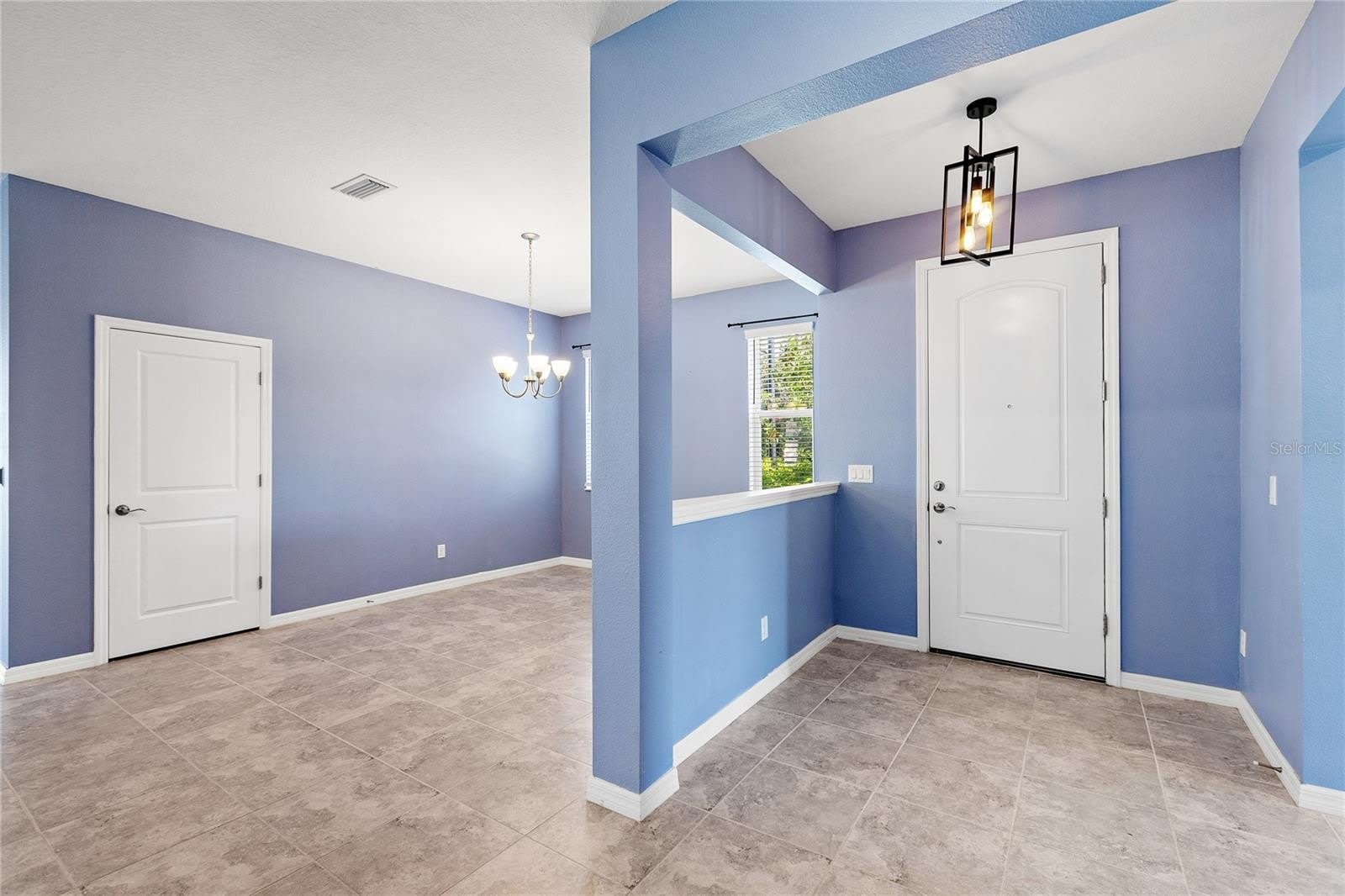 8561 WHISPERING Street – photo 2