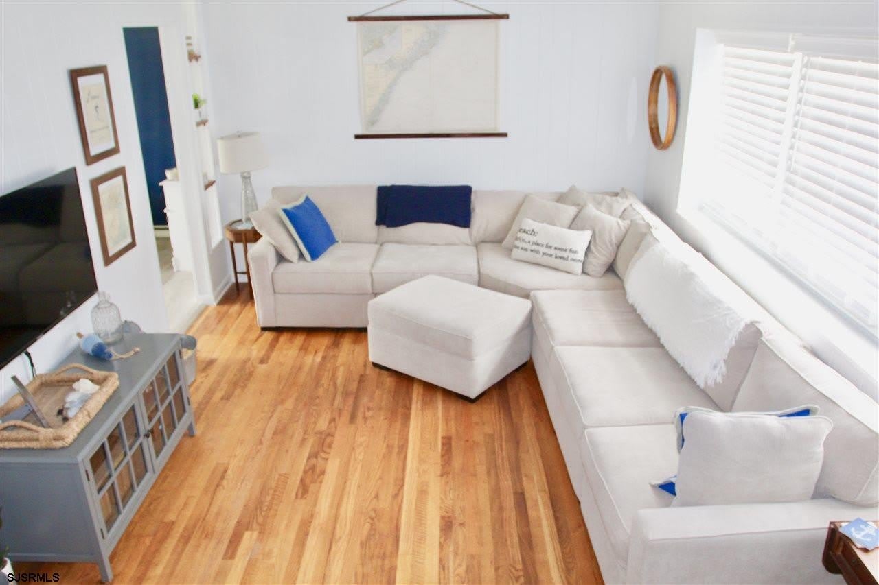 325 14th St S – photo 2