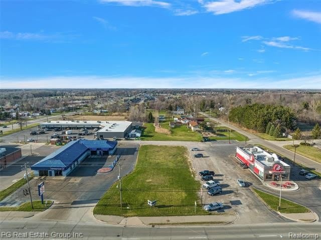 4480 CORUNNA Road – photo 5