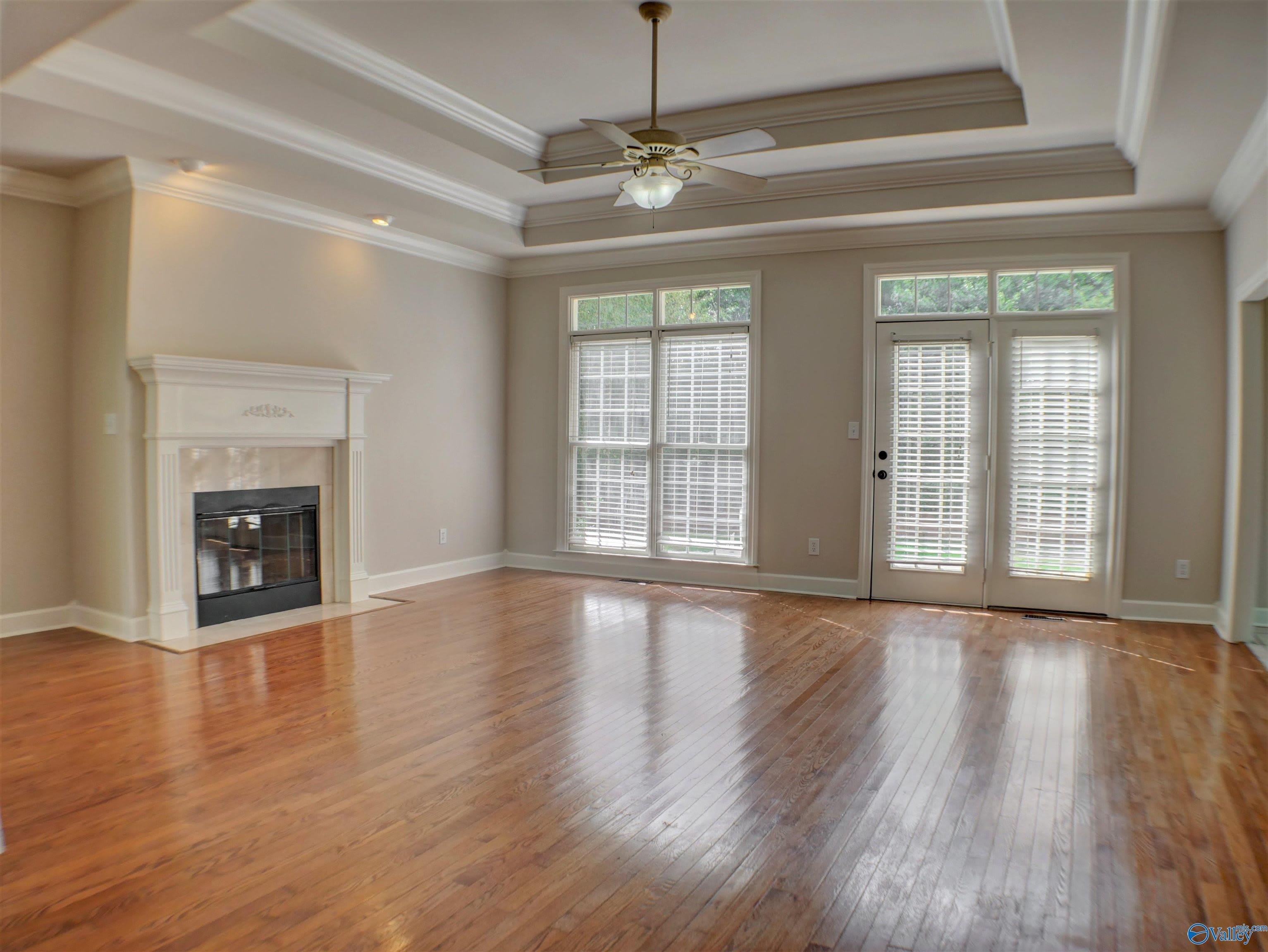 110 Alexandria Drive – photo 3