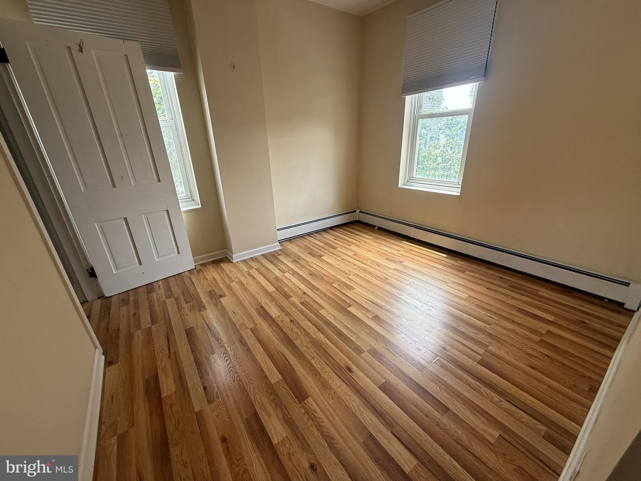 247 GREEN Lane – photo 4