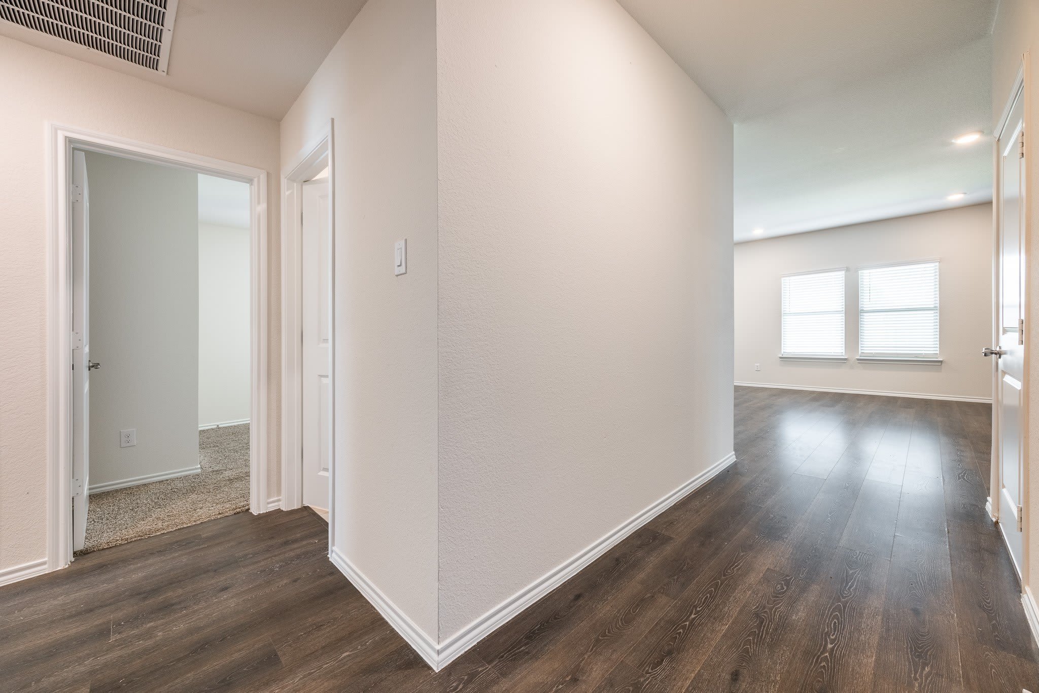 3002 Shetland Street – photo 5