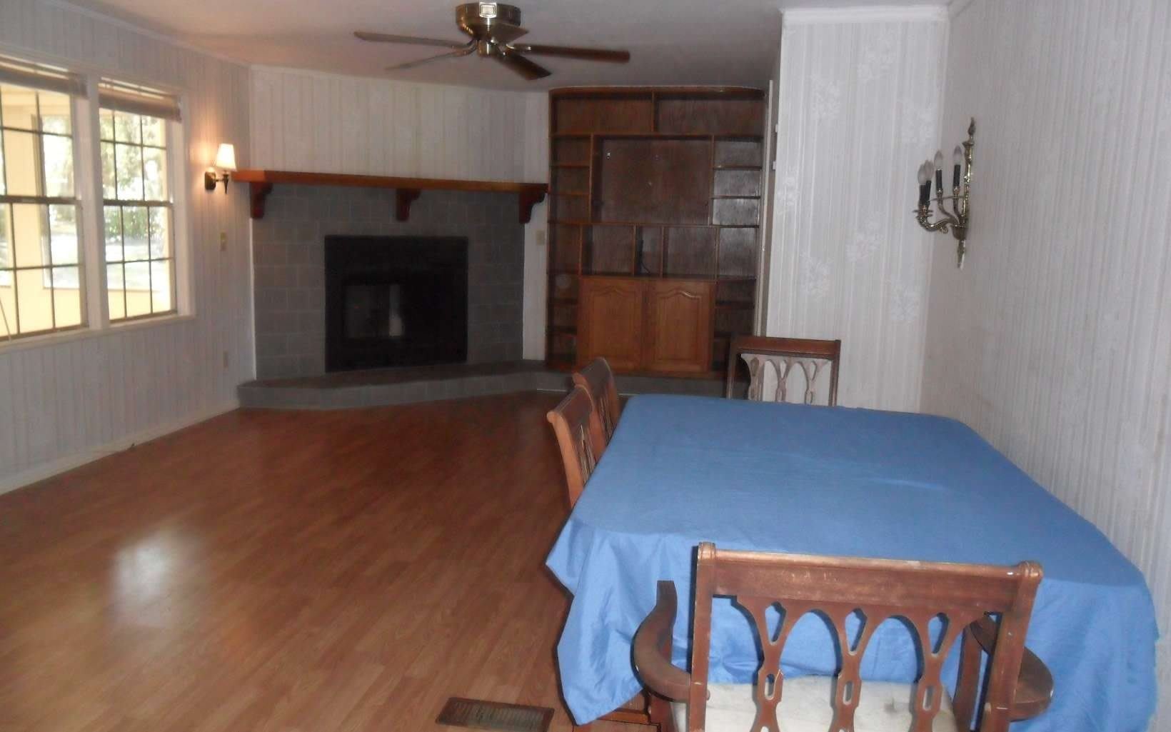 222 NW JESSUP COURT – photo 5