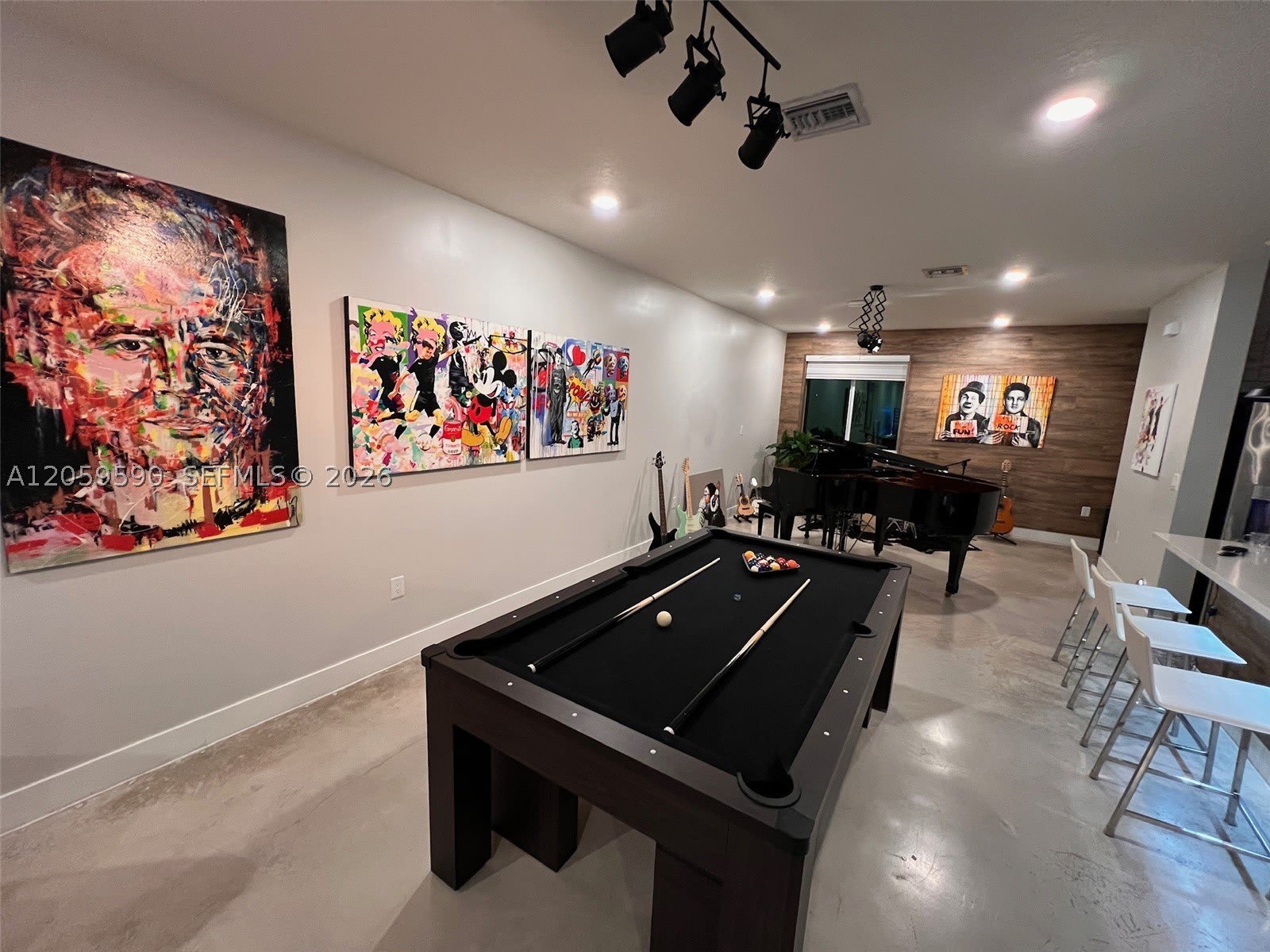 10448 NW 67th St – photo 2