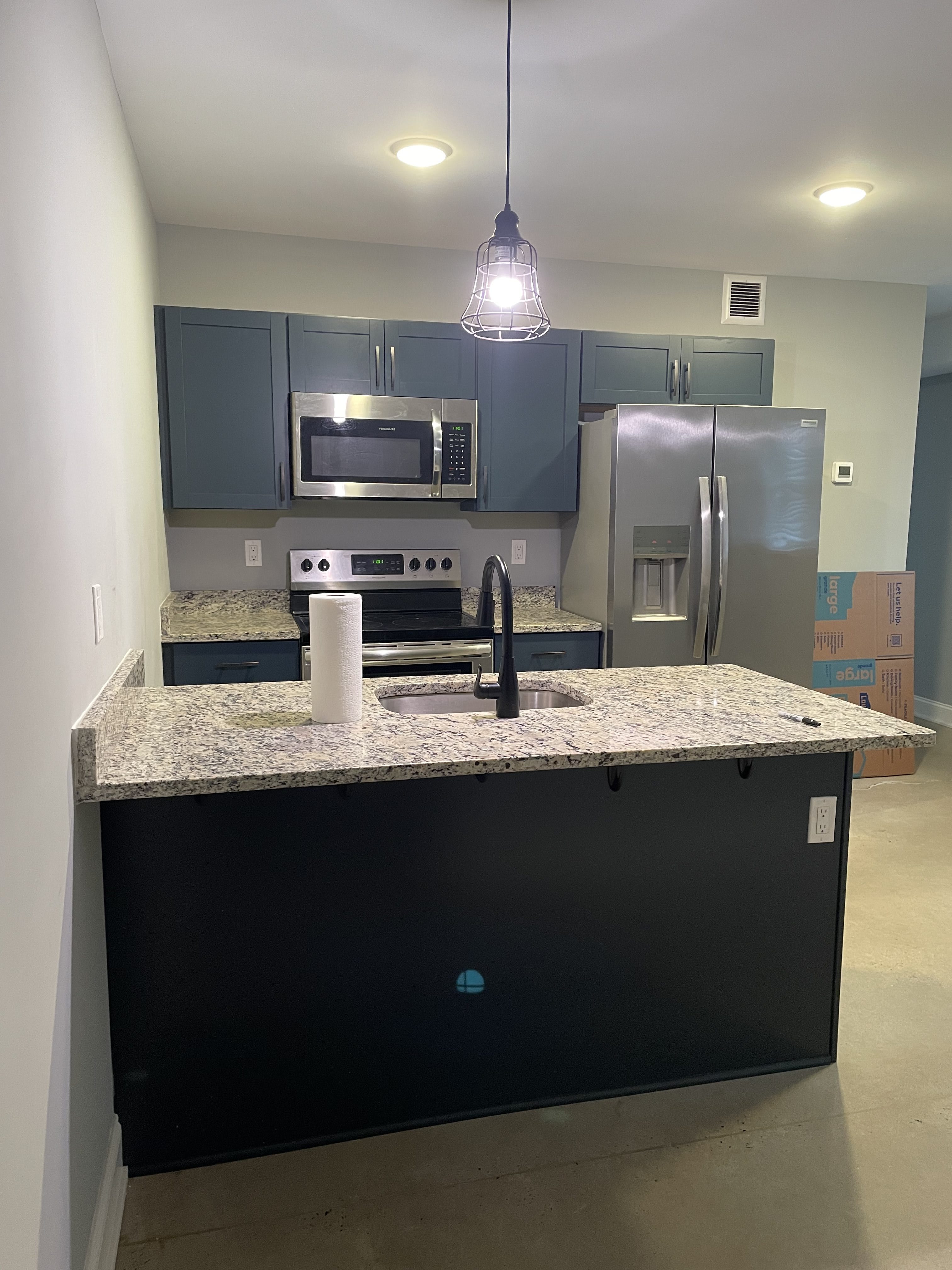 49 Belmont Ave – photo 1