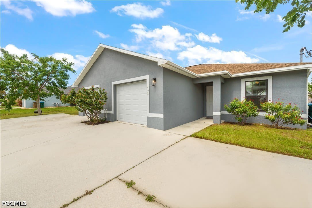 3520 SW 17th Avenue – photo 1