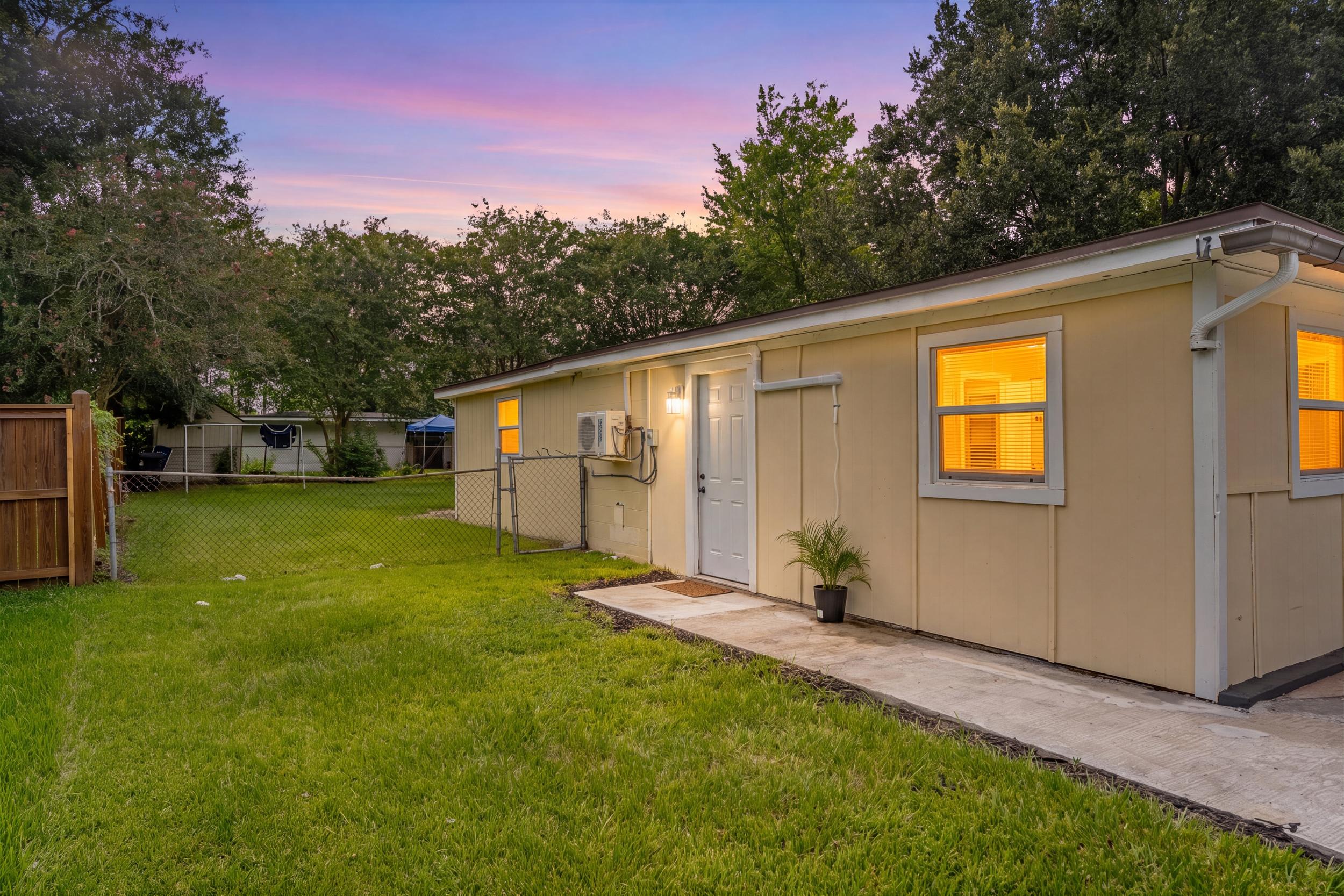 5822 Tampico Road – photo 1