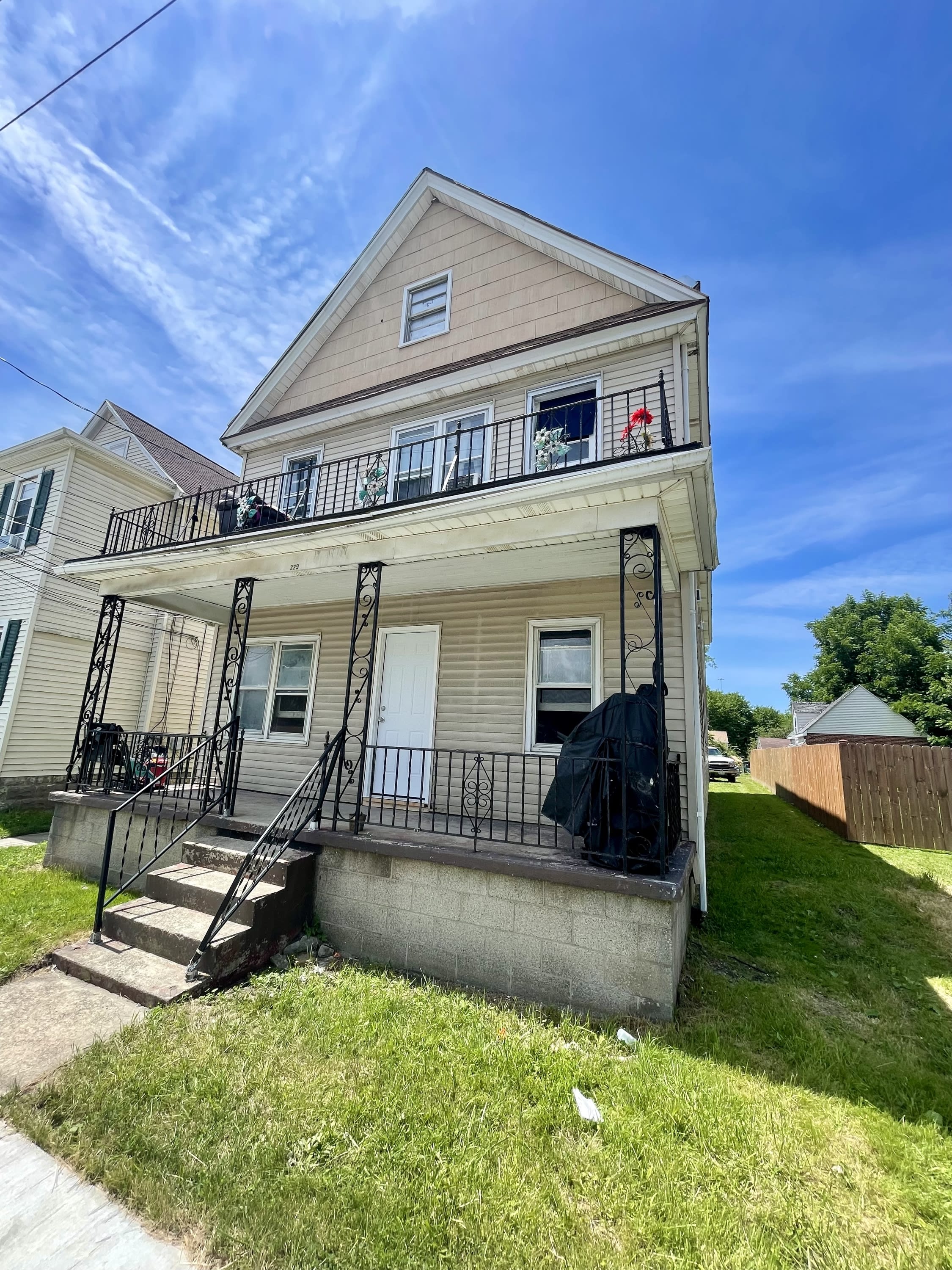 229 Center Street – photo 1