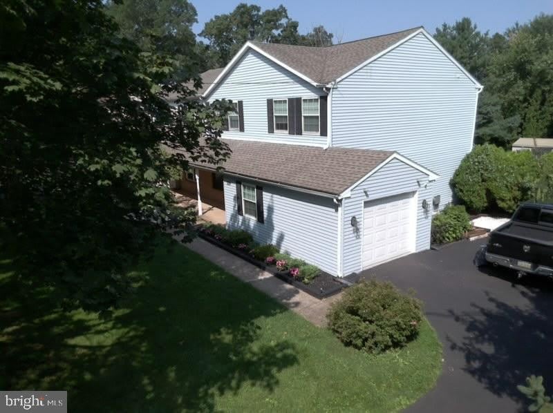 329 CLEMENS Road – photo 1