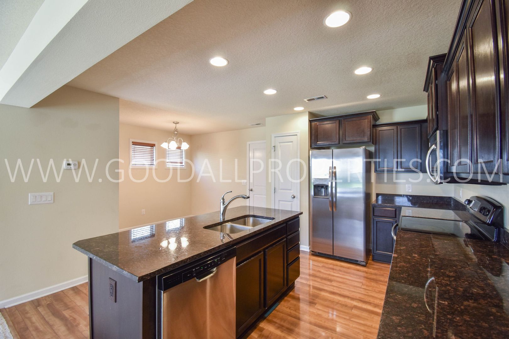 2 Bedroom Townhome With Dual Primary Suites – photo 5