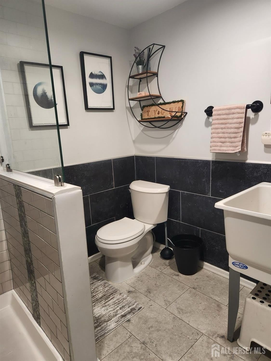 1716 Central Avenue – photo 5