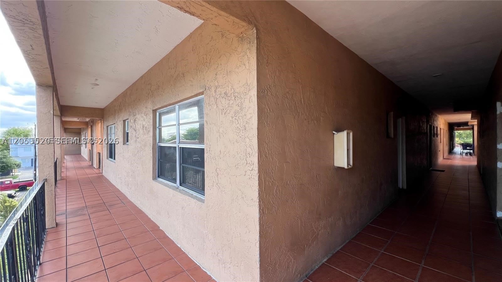 3675 W 11th Ave – photo 2