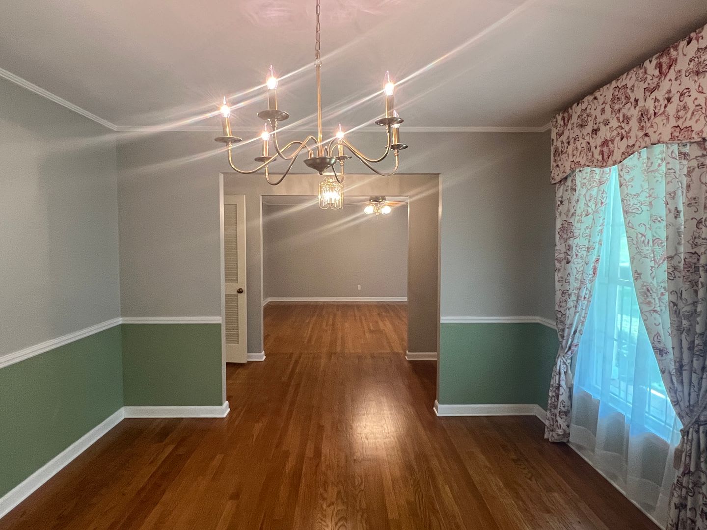 Lovely Must See Home!! – photo 5