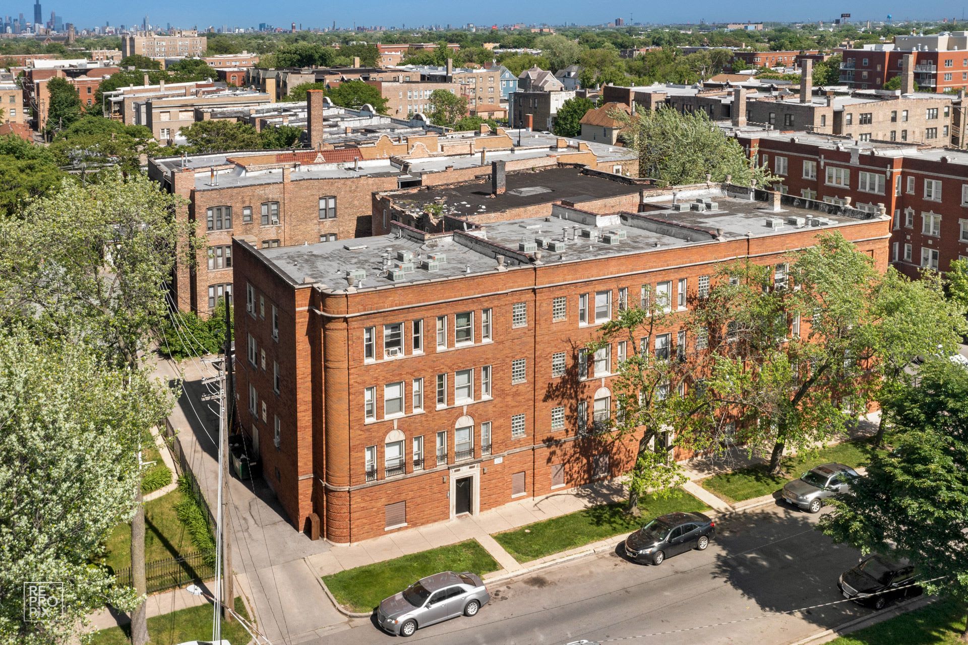 5732 W Washington – photo 4