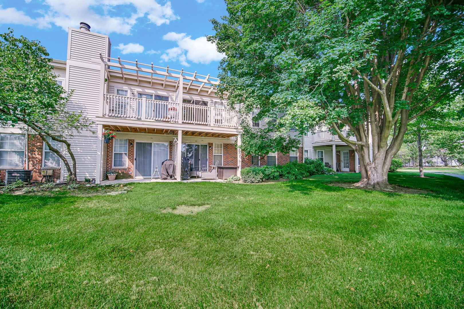 1914 Quaker Hollow Lane – photo 2