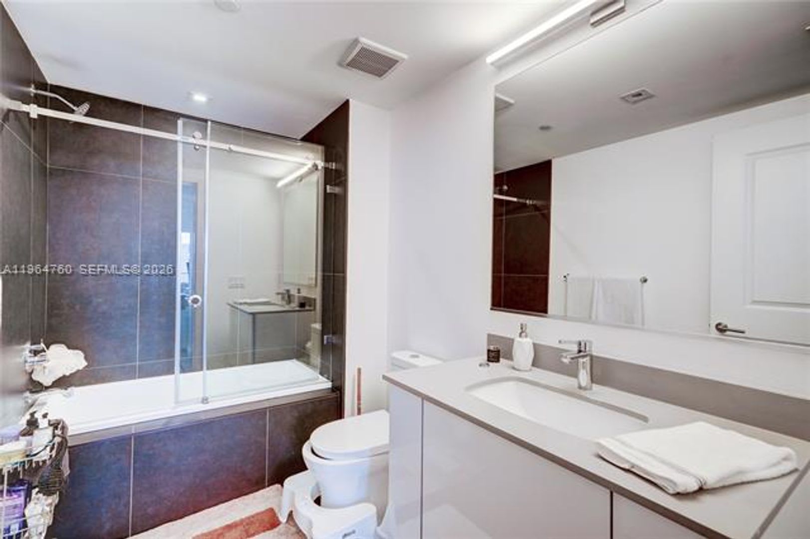 1600 NE 1st Ave cu-3607, Miami, FL 33132 – photo 4
