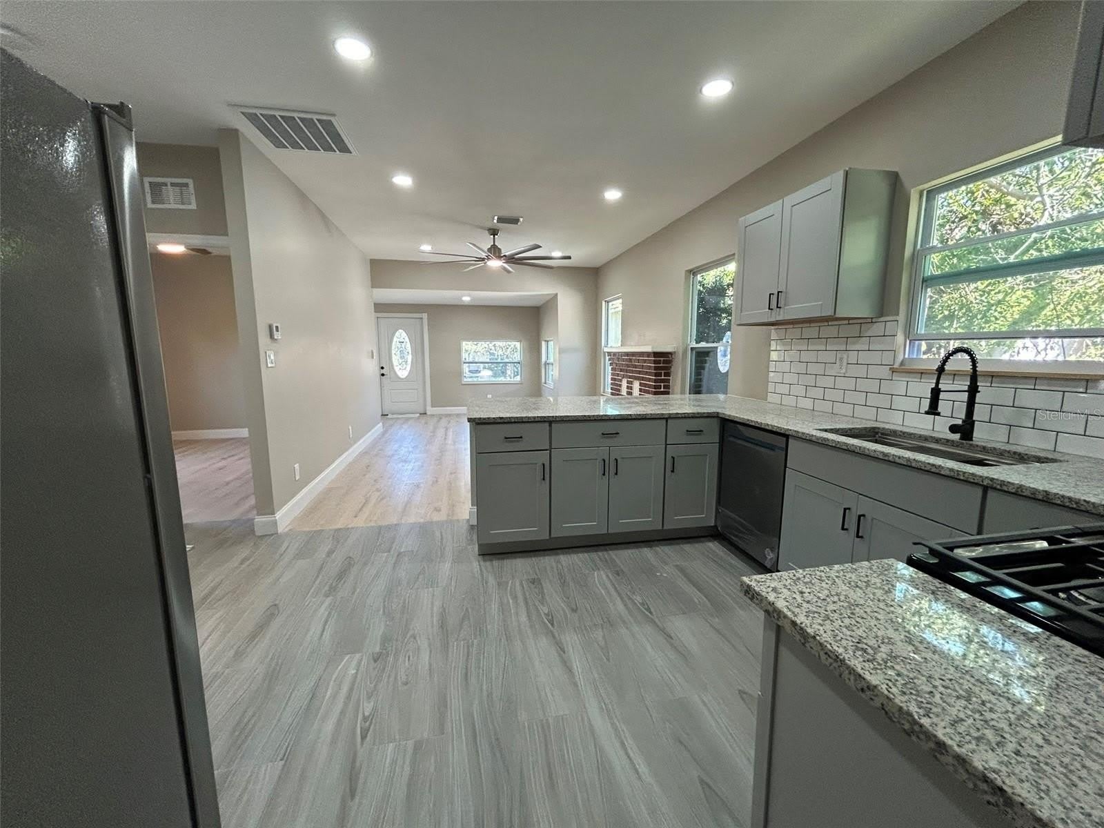1218 13TH Avenue S – photo 5