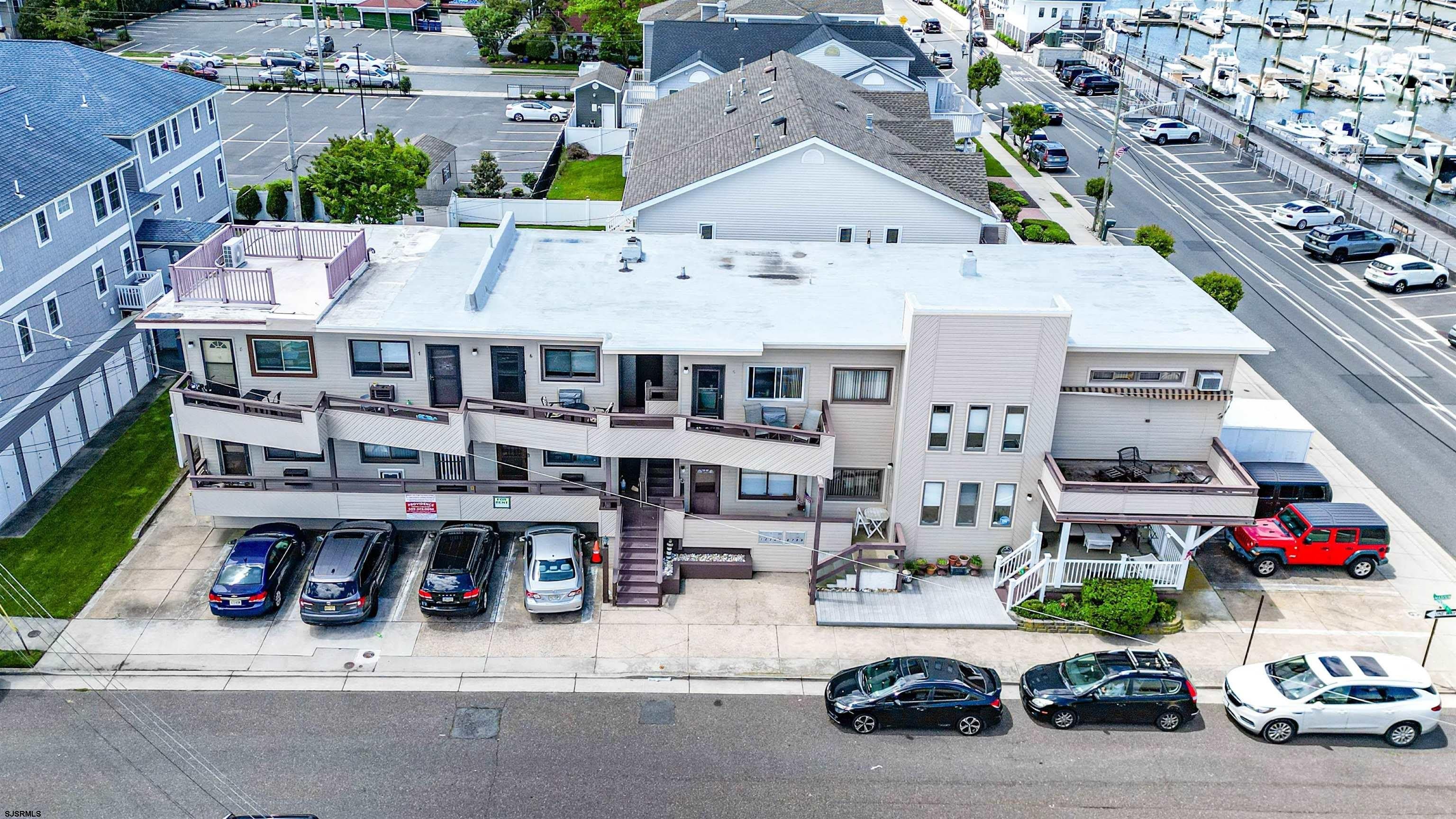 9600 Amherst Ave – photo 1