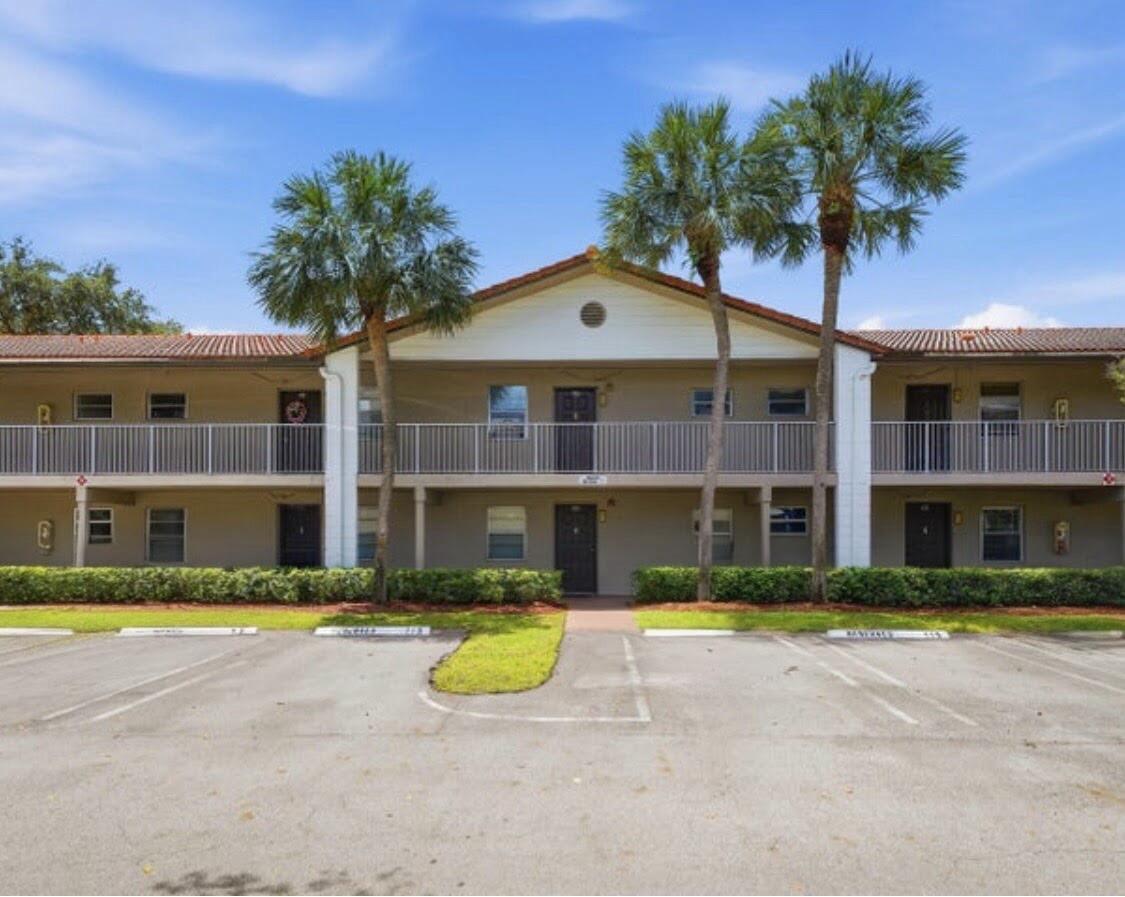 8820 Royal Palm Boulevard – photo 5