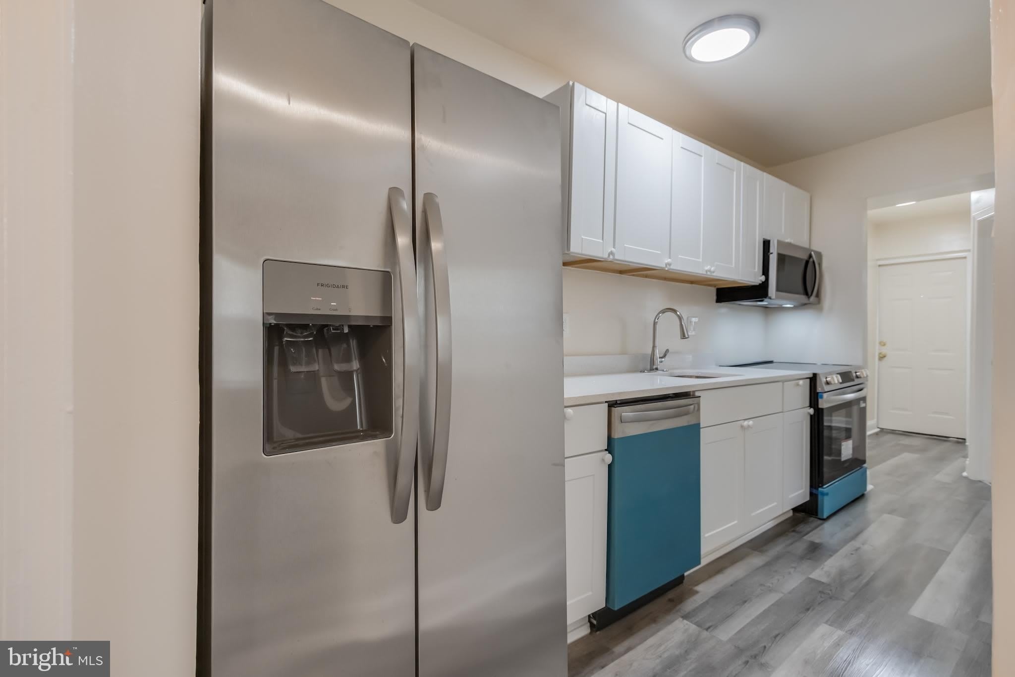 2816 HARTFORD Street SE – photo 4