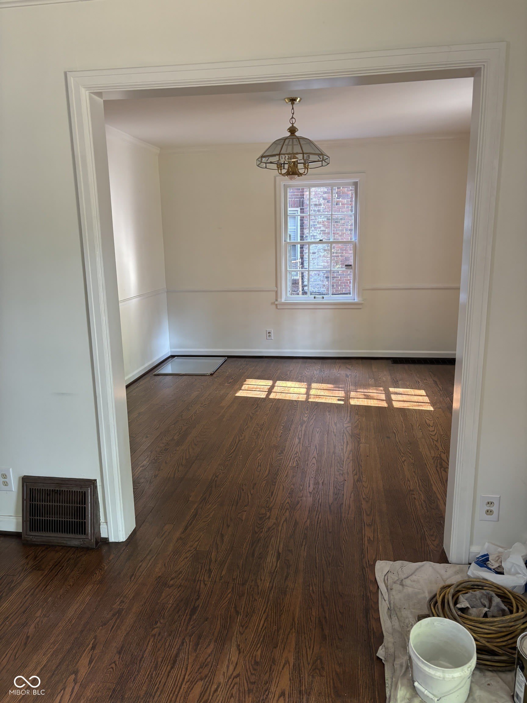 4702 N Capitol Avenue – photo 4