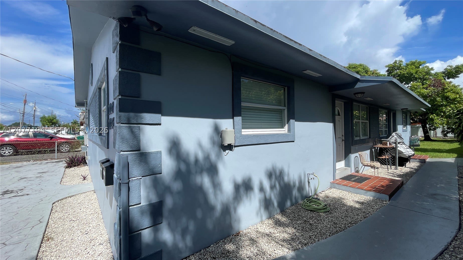 7021 SW 22nd St – photo 3