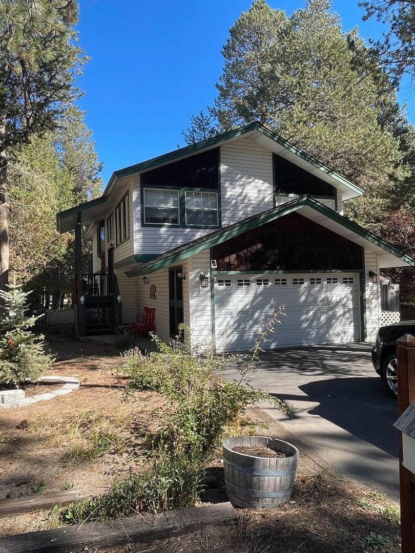 Quiet 4Bd 2Ba home avail. for a 3-5 month Seasonal Lease! Avail. Call and inquire today! – photo 1
