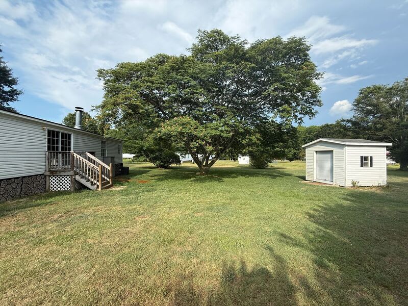 9009 Dorchester Ln – photo 2