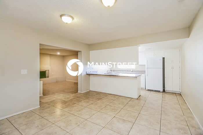 5808 West Holly Street – photo 5
